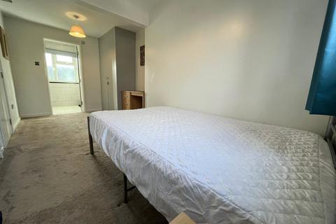 undefined, Viking, Bracknell, Berkshire, RG12