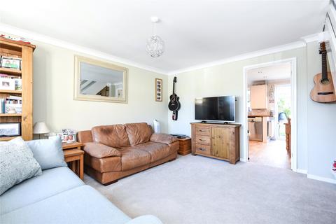 3 bedroom terraced house to rent - Appletree Way, Owlsmoor, Sandhurst, Berkshire, GU47