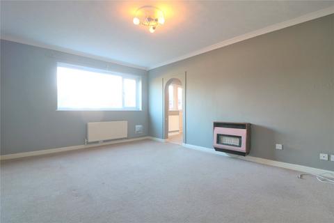 3 bedroom terraced house to rent, Kingsley Road, Farnborough, Hampshire, GU14