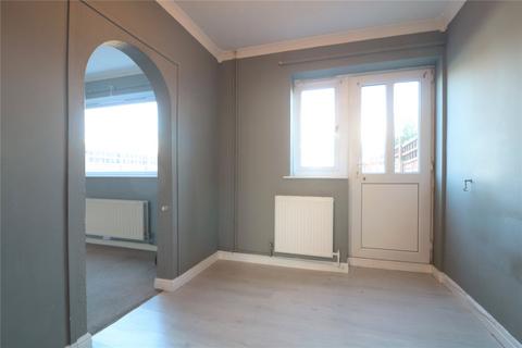 3 bedroom terraced house to rent, Kingsley Road, Farnborough, Hampshire, GU14