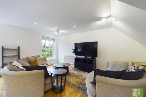 3 bedroom maisonette to rent, Ray Mill Inn, Boulters Lock Island, Maidenhead, Berkshire, SL6