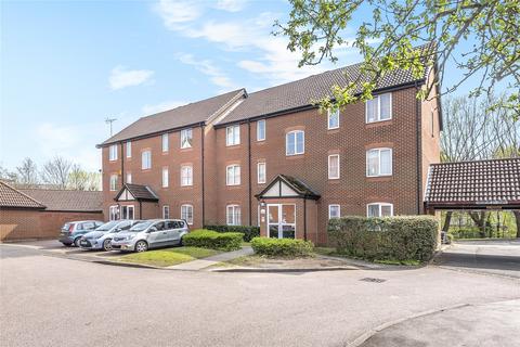 2 bedroom apartment to rent, Admirals Court, Rose Kiln Lane, Reading, Berkshire, RG1