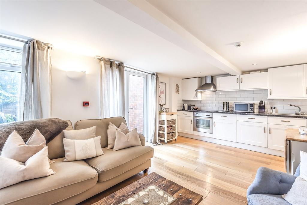 Tilehurst Road, Reading, Berkshire, RG30 1 bed apartment - £1,200 pcm ...