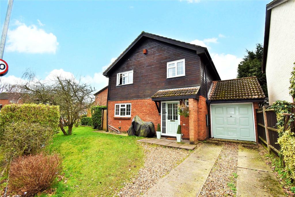 Avocet Crescent, College Town, Sandhurst, Berkshire, GU47 4 bed