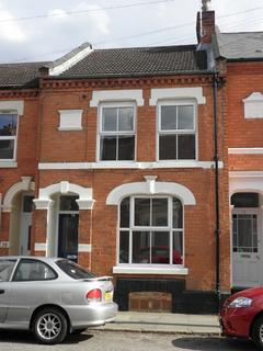 3 bedroom terraced house to rent, Perry Street, Northampton NN1