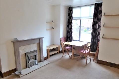 2 bedroom terraced house to rent, Pasture View, Armley