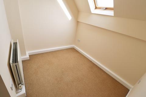 2 bedroom apartment to rent, Copy House, Allerton BD15