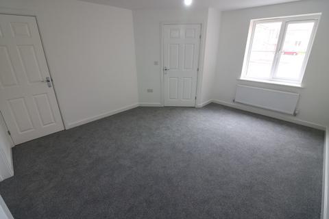 3 bedroom end of terrace house to rent, 56 Wheatley Drive