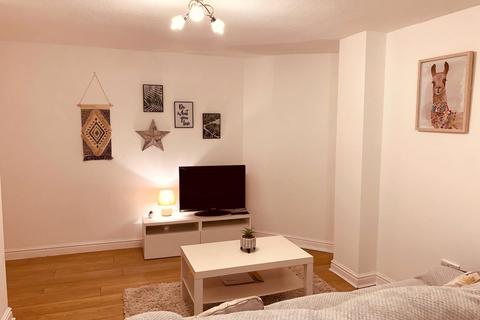 2 bedroom apartment to rent - Tabernacle Chapel, Bangor, Gwynedd, LL57
