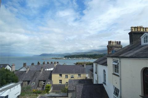 4 bedroom terraced house to rent, Upper Garth Road, Bangor, Gwynedd, LL57