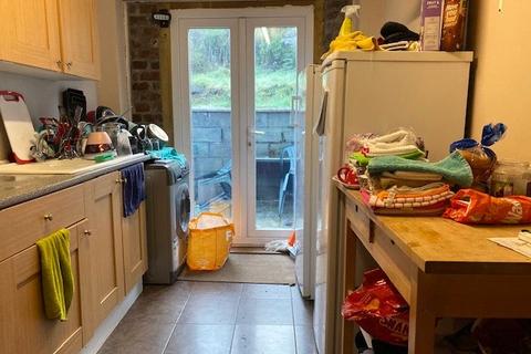 undefined, Caernarfon Road, Bangor, Gwynedd, LL57