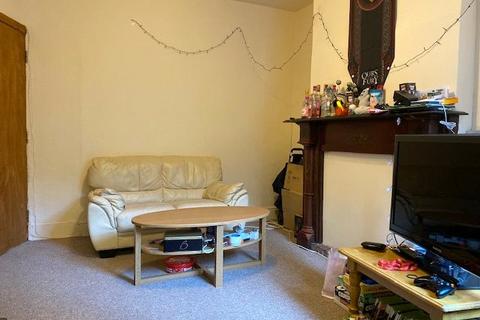 undefined, Caernarfon Road, Bangor, Gwynedd, LL57