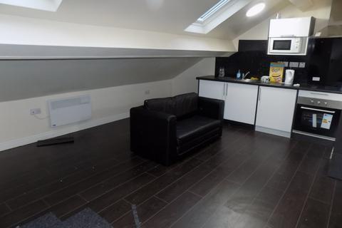 1 bedroom apartment to rent, Ffordd Y Ffynnon, Bangor, Gwynedd, LL57