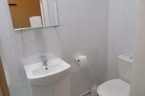 1 bedroom apartment to rent, Ffordd Y Ffynnon, Bangor, Gwynedd, LL57