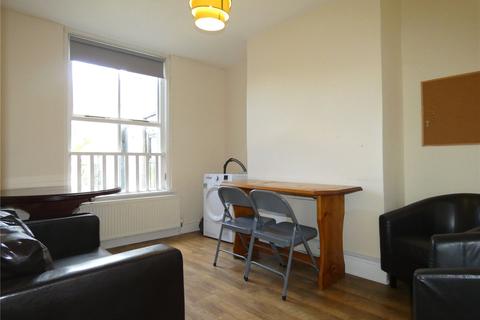 4 bedroom terraced house to rent - Friars Avenue, Bangor, Gwynedd, LL57