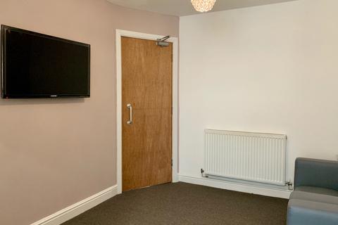 undefined, Caellepa, Bangor, Gwynedd, LL57