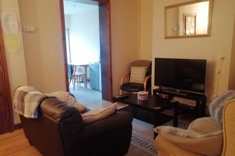 3 bedroom house to rent, Orme Road, Bangor, Gwynedd, LL57