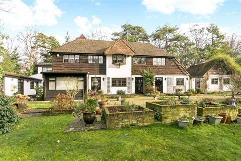 7 bedroom detached house for sale - The Woods, Northwood, Middlesex, HA6