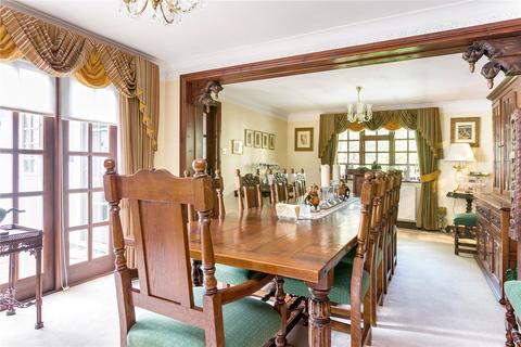 7 bedroom detached house for sale - The Woods, Northwood, Middlesex, HA6