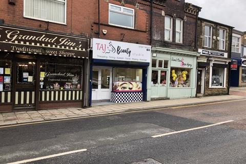 Shop to rent, Lee Lane, Horwich