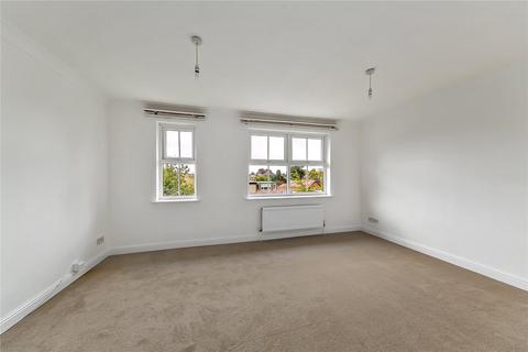 undefined, London Road, Twickenham, TW1