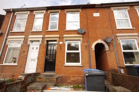 2 bedroom terraced house to rent, Cavendish Street, Ipswich