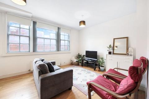 2 bedroom flat to rent, Central Buildings, Peckham SE15