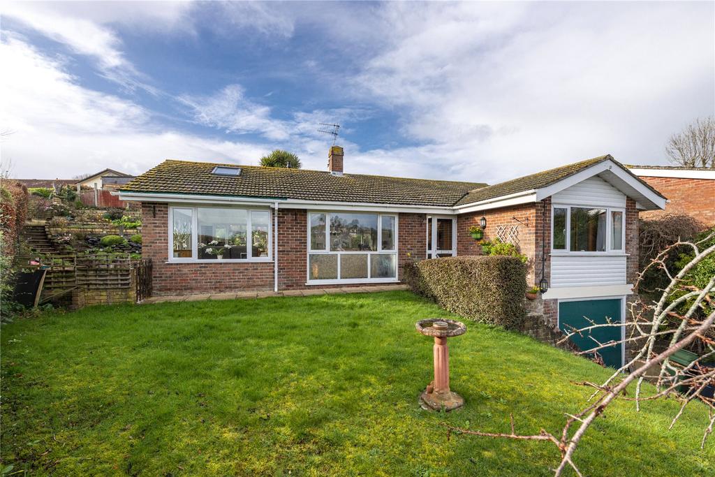 Preston, Weymouth, Dorset 2 bed detached bungalow £360,000