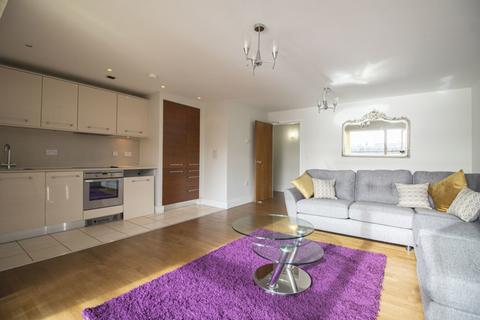 2 bedroom apartment to rent, Capella House, Celestia, Cardiff