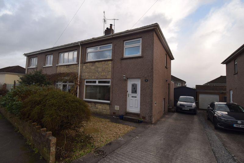 74 Glenwood Close, Coychurch, Bridgend, CF35 5EU 3 bed semidetached