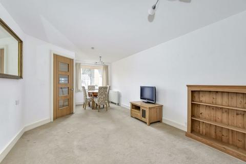1 bedroom retirement property for sale, Bellingdon Road, Chesham