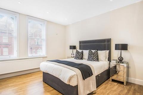3 bedroom flat to rent, Ravenscourt Park, W6