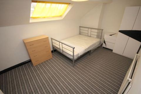 undefined, Delph Mount, Leeds, LS6