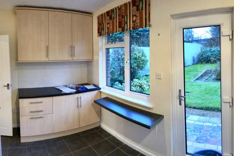 3 bedroom semi-detached bungalow to rent, Millcroft , Withdean , Brighton  BN1
