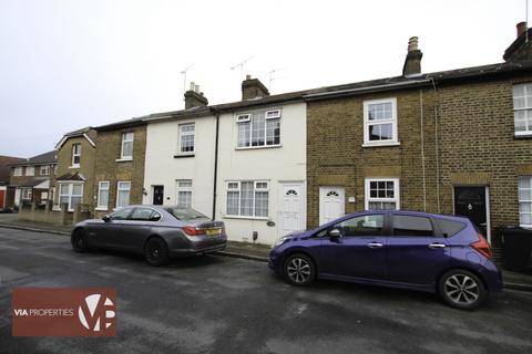 2 bedroom terraced house to rent, North Road, Hoddesdon EN11