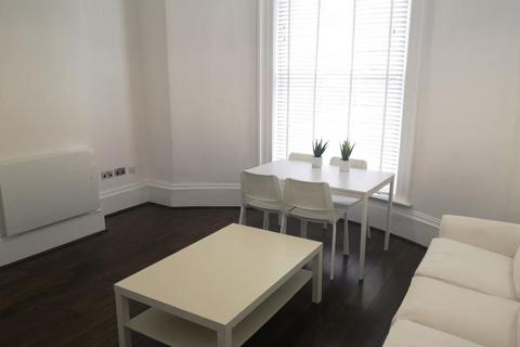 2 bedroom flat to rent, Reading Centre,  Reading,  RG1