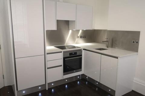 2 bedroom flat to rent, Reading Centre,  Reading,  RG1