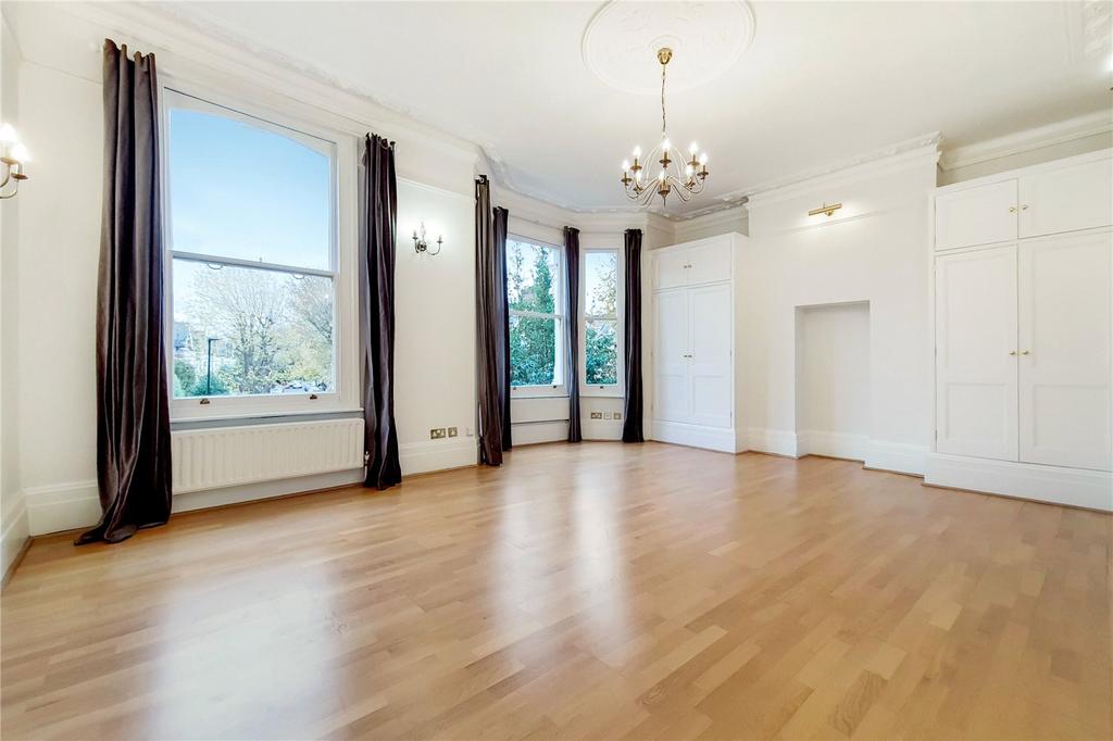 House in London - View 3