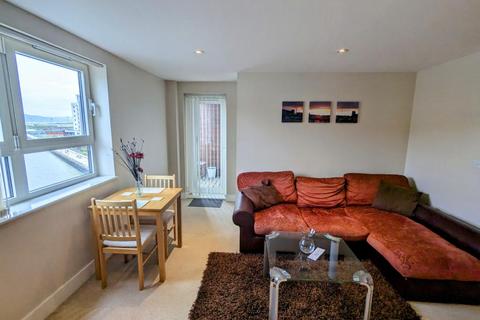1 bedroom apartment to rent, Altamar, Kings Road, Swansea, SA1 8PY