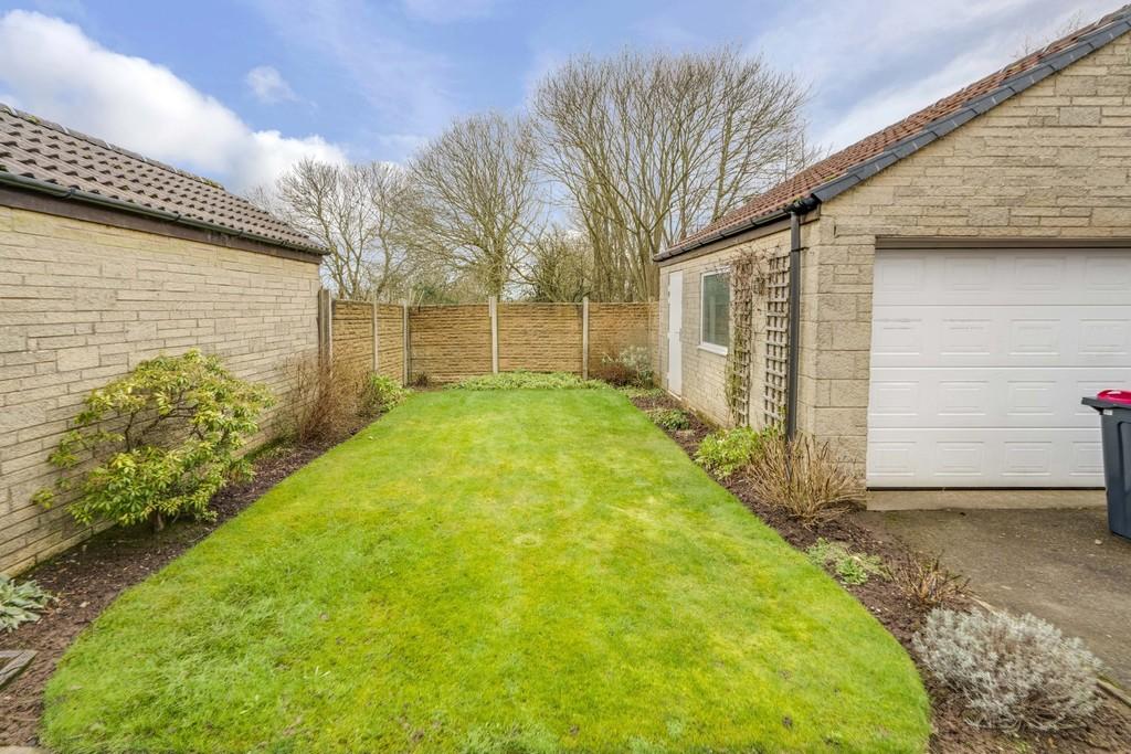 Sorby Way, Wickersley 2 bed detached bungalow £245,000