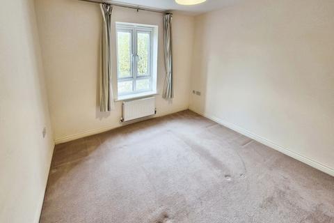 2 bedroom apartment to rent, Sinclair Drive, Basingstoke RG21