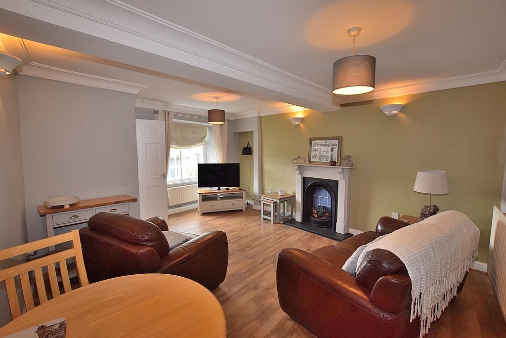 Living room 01