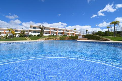 3 bedroom villa, Branqueira (olhos de água), Albufeira Algarve