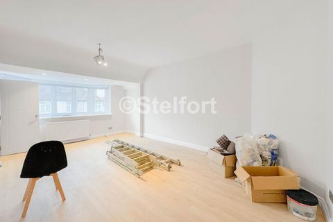 3 bedroom maisonette to rent, Woodstock Avenue, London NW11