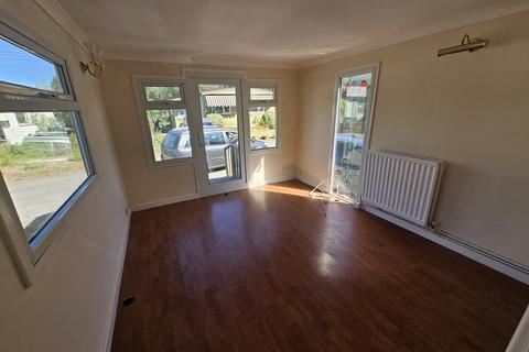 1 bedroom park home to rent, Innisfree Park Homes, Bawsey, King's Lynn PE32