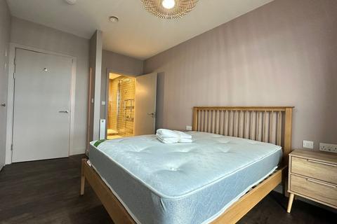 2 bedroom apartment to rent, Canada Gardens, Wembley Park