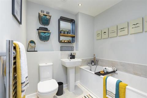 undefined, Emer Court, Tottenham, N17