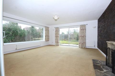 3 bedroom detached bungalow to rent, Ifold, West Sussex