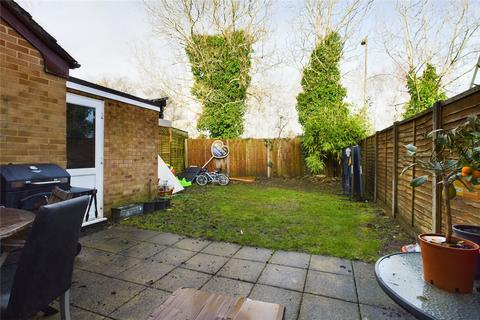 3 bedroom semi-detached house to rent, Ash Tree Close, Farnborough, Hampshire, GU14