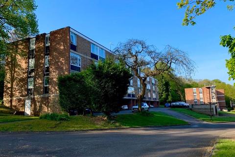 Westacre Close, Westbury-On-Trym